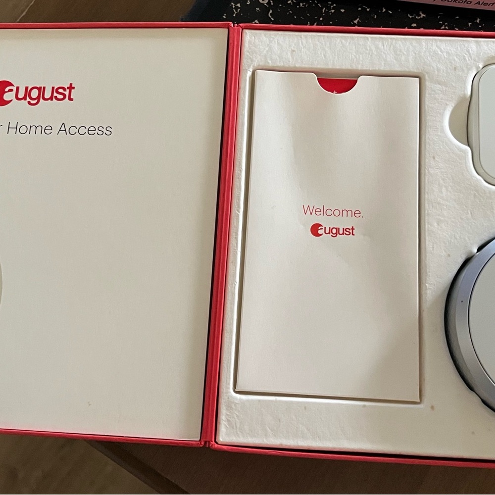 August Smart Lock Pro+Connect Alexa - Picture 6 of 6